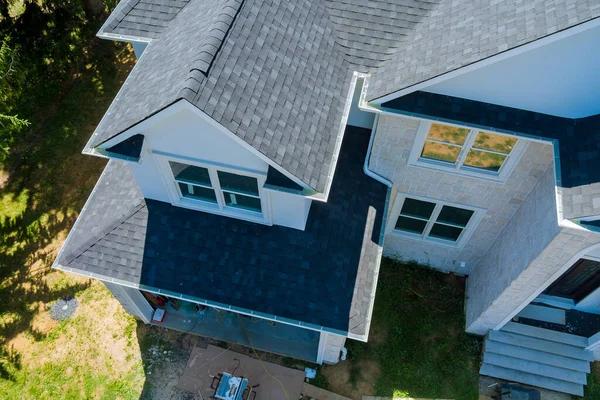 The Benefits of Roof Replacement Over Repairs