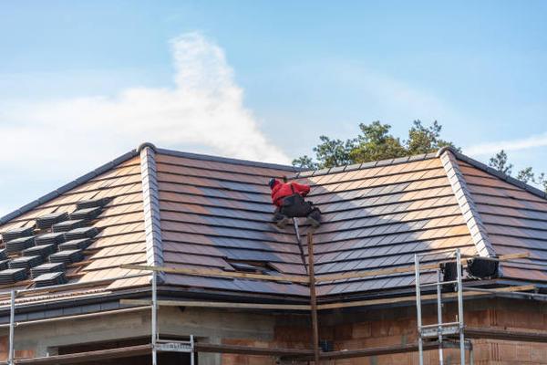 Expert Tips for a Smooth Roof Replacement in Jacksonville